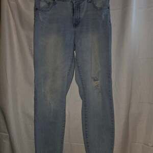 Kendall + Kylie The Ultra Babe Skinny Distressed Jeans Women's Size 13/31